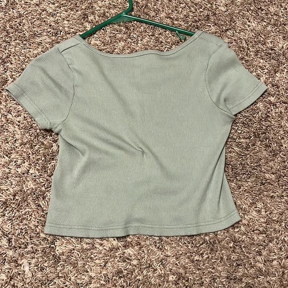 brandy melville zelly top - Picture 2 of 3